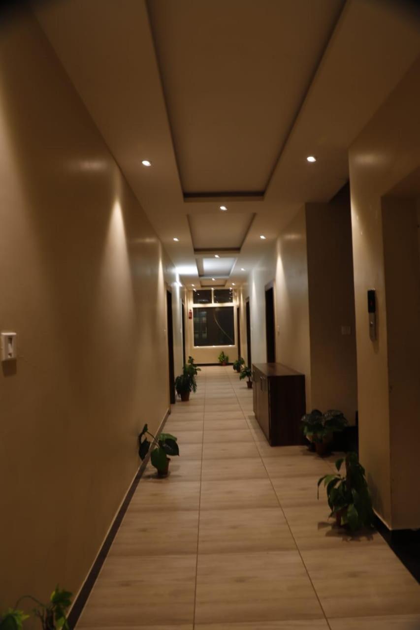 Hotel Ashoka Palace Ujjain Exterior photo